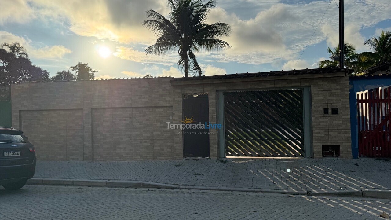 House for vacation rental in São Sebastião (Praia da Boracéia)