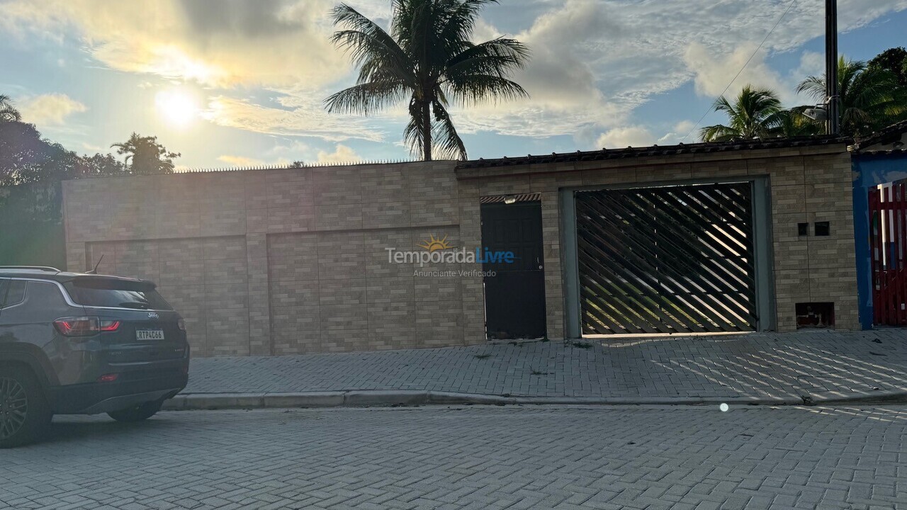 House for vacation rental in São Sebastião (Praia da Boracéia)