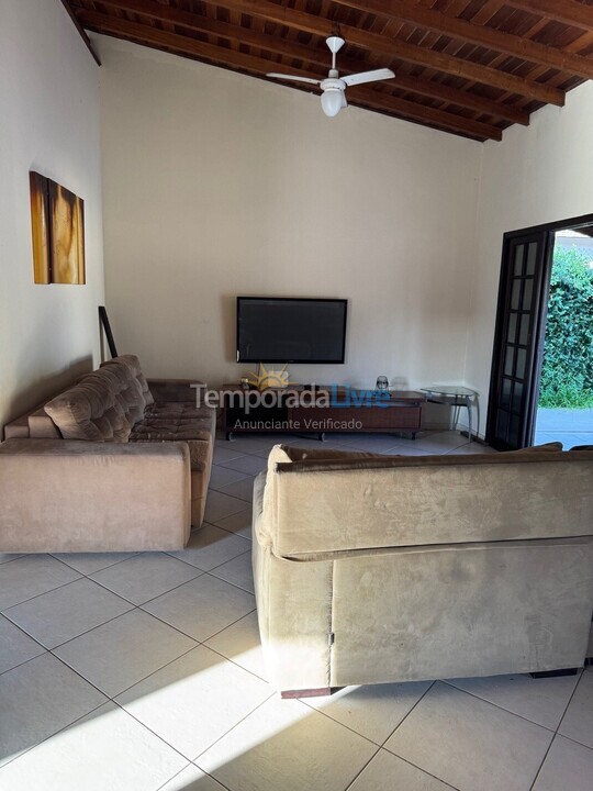 House for vacation rental in São Sebastião (Praia da Boracéia)