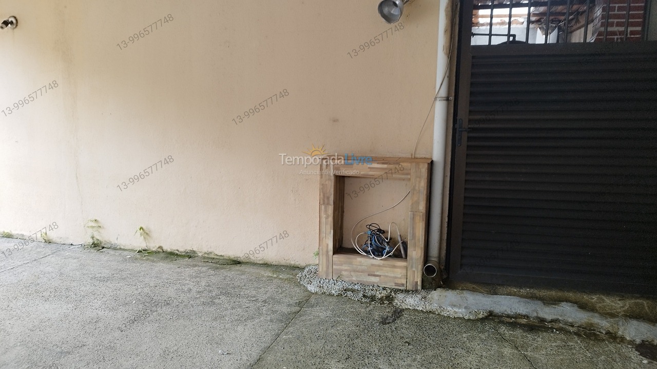 House for vacation rental in Guarujá (Jardim Vitoria)