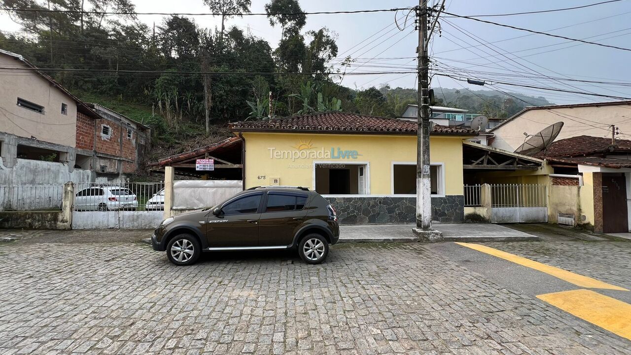 Casa para aluguel de temporada em Angra dos Reis (Vila Historica de Mambucaba)