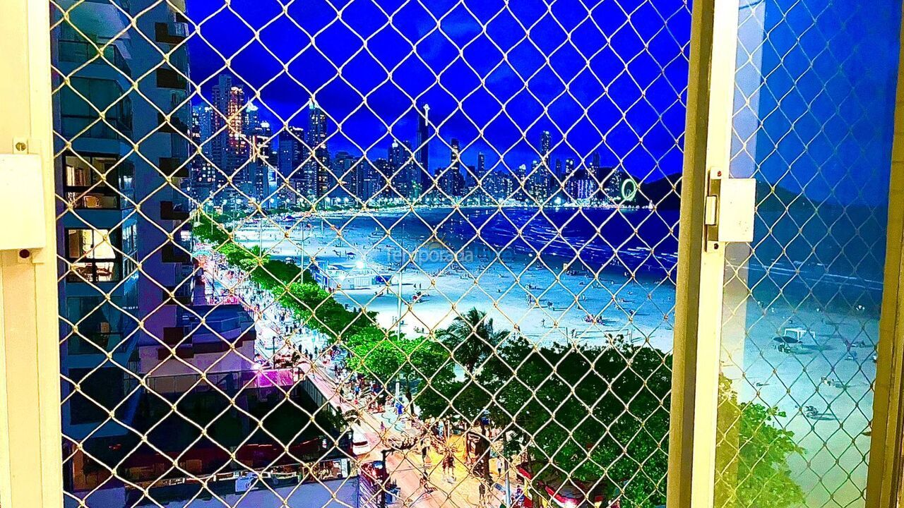 Apartamento para aluguel de temporada em Balneário Camboriú (Praia Central)