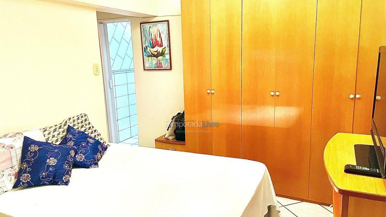 Apartamento para aluguel de temporada em Balneário Camboriú (Praia Central)