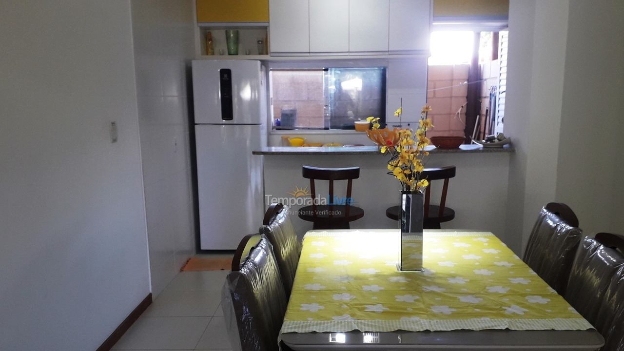 Apartment for vacation rental in Camaçari (Praia de Guarajuba)
