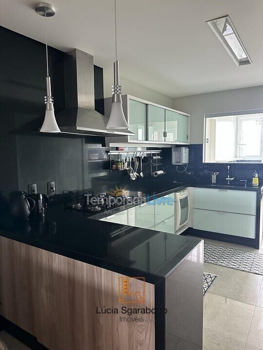 Apartamento para alquiler de vacaciones em Balneário Camboriú (Centro)