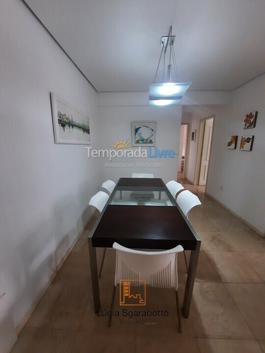 Apartamento para aluguel de temporada em Balneário Camboriú (Centro)