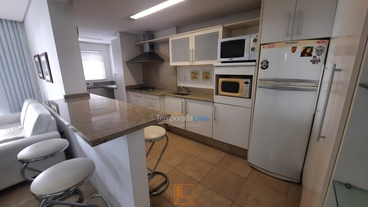 Apartamento para aluguel de temporada em Balneário Camboriú (Centro)