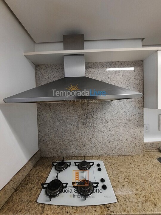 Apartamento para aluguel de temporada em Balneário Camboriú (Centro)