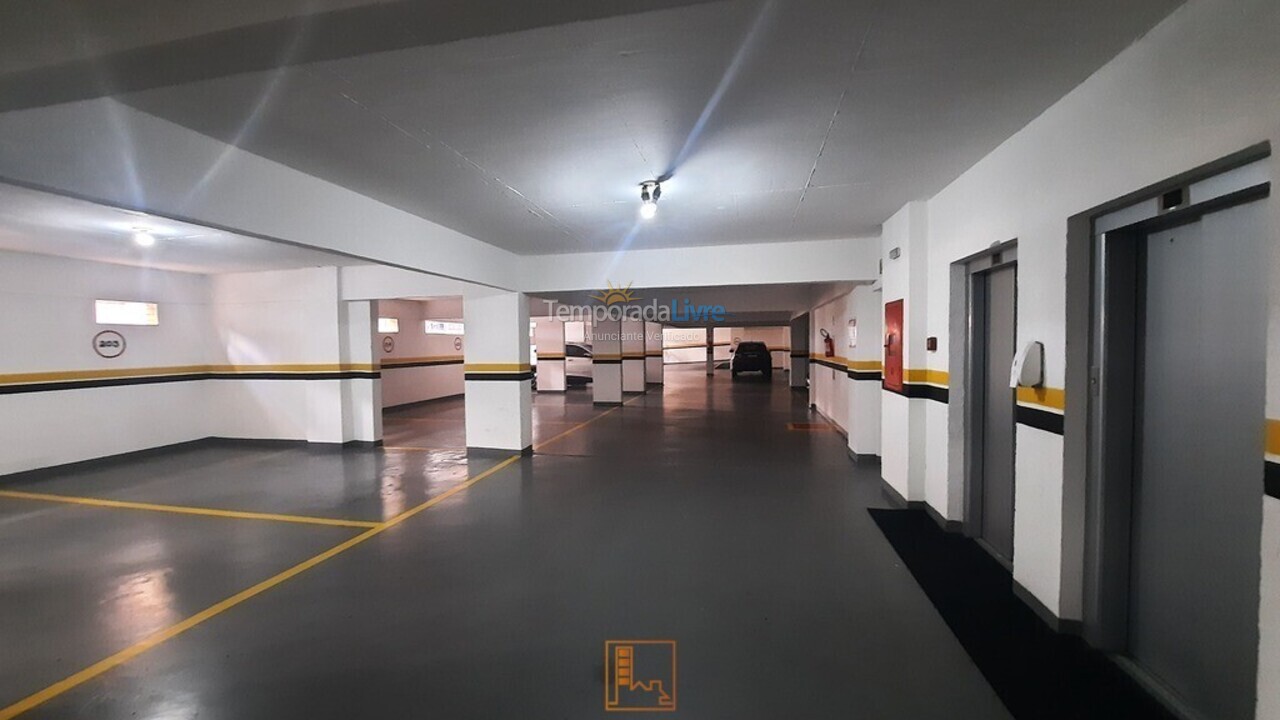 Apartamento para aluguel de temporada em Balneário Camboriú (Centro)