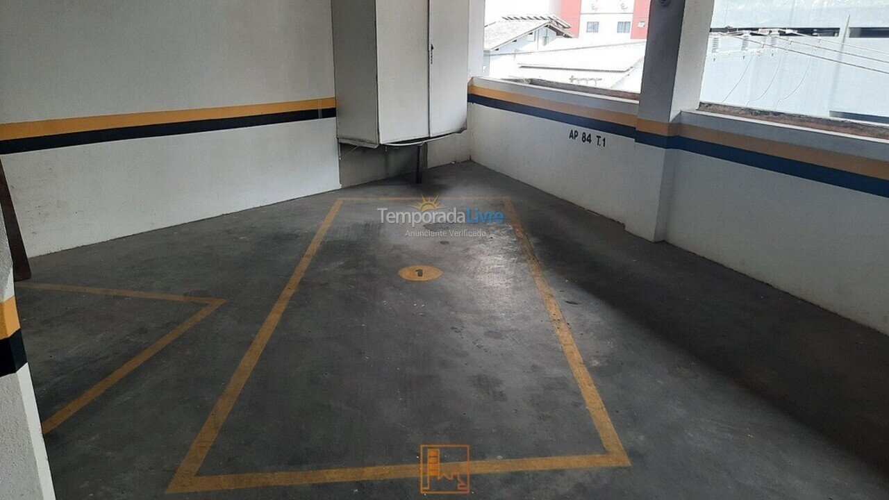 Apartamento para aluguel de temporada em Balneário Camboriú (Centro)