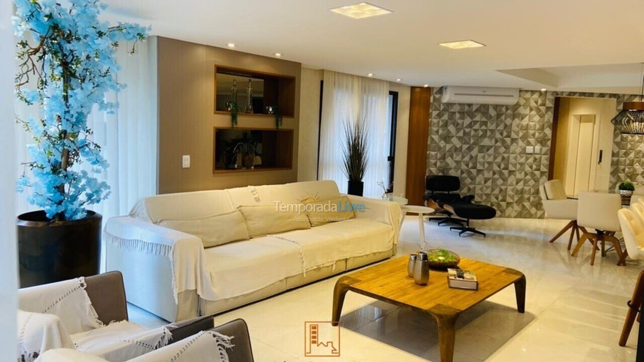 Apartamento para aluguel de temporada em Balneário Camboriú (Centro)