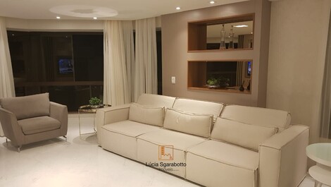 Alto padrão | Balneário Camboriú | Temporada