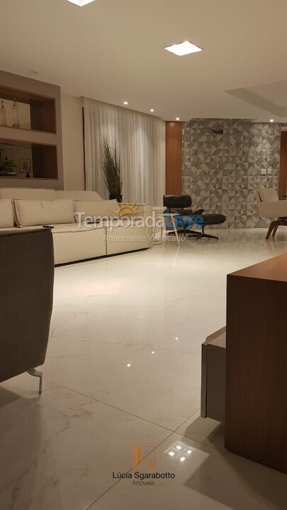 Apartamento para aluguel de temporada em Balneário Camboriú (Centro)