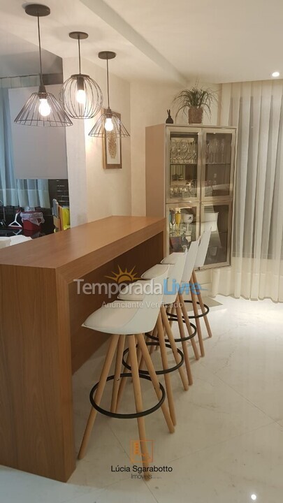 Apartamento para aluguel de temporada em Balneário Camboriú (Centro)