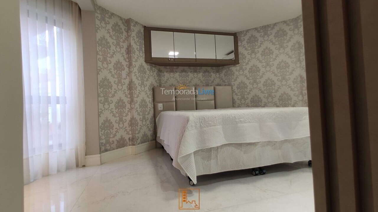 Apartamento para aluguel de temporada em Balneário Camboriú (Centro)