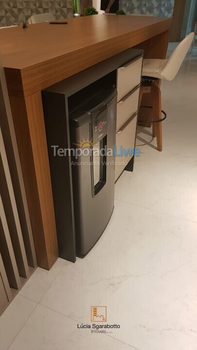 Apartamento para aluguel de temporada em Balneário Camboriú (Centro)