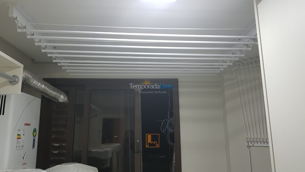 Apartamento para aluguel de temporada em Balneário Camboriú (Centro)