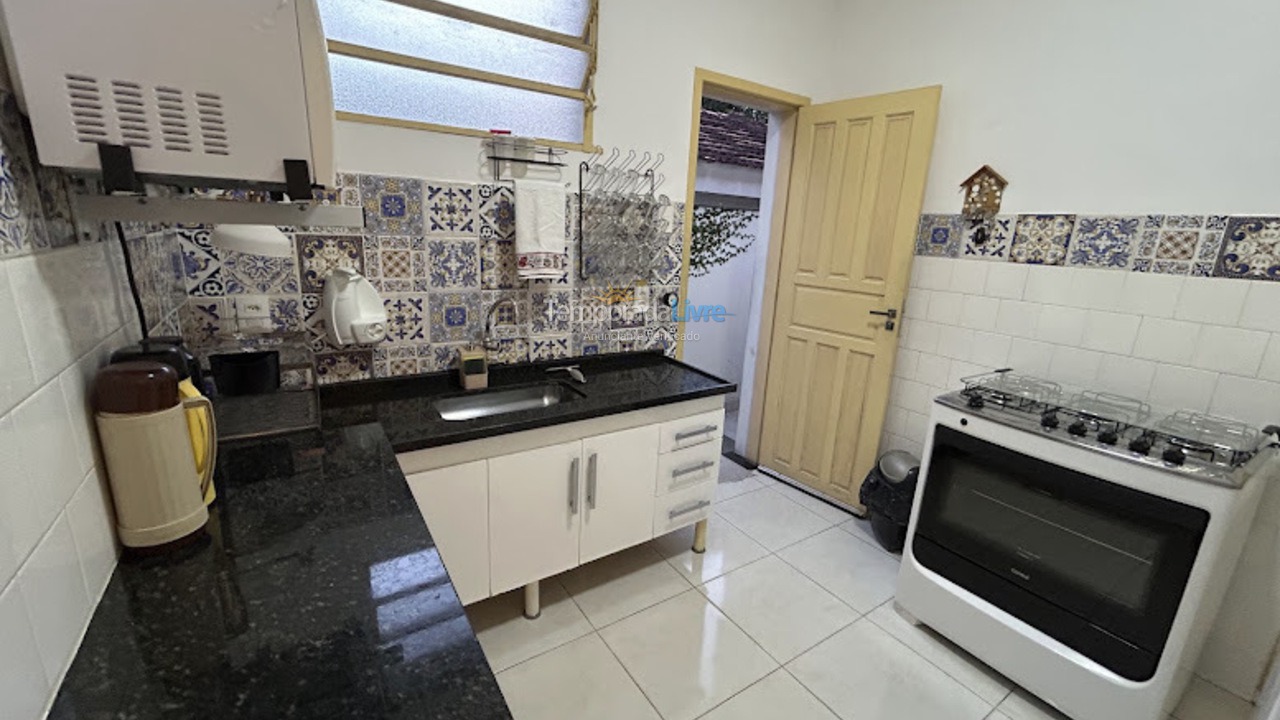 Casa para alquiler de vacaciones em Guarapari (Praia das Castanheiras)