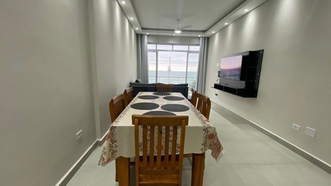 Apartamento locação frente mar praia Pitangueiras