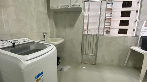 Apartamento locação frente mar praia Pitangueiras