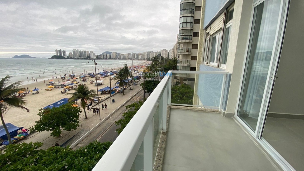 Apartamento para aluguel de temporada em Guarujá (Pitangueiras)