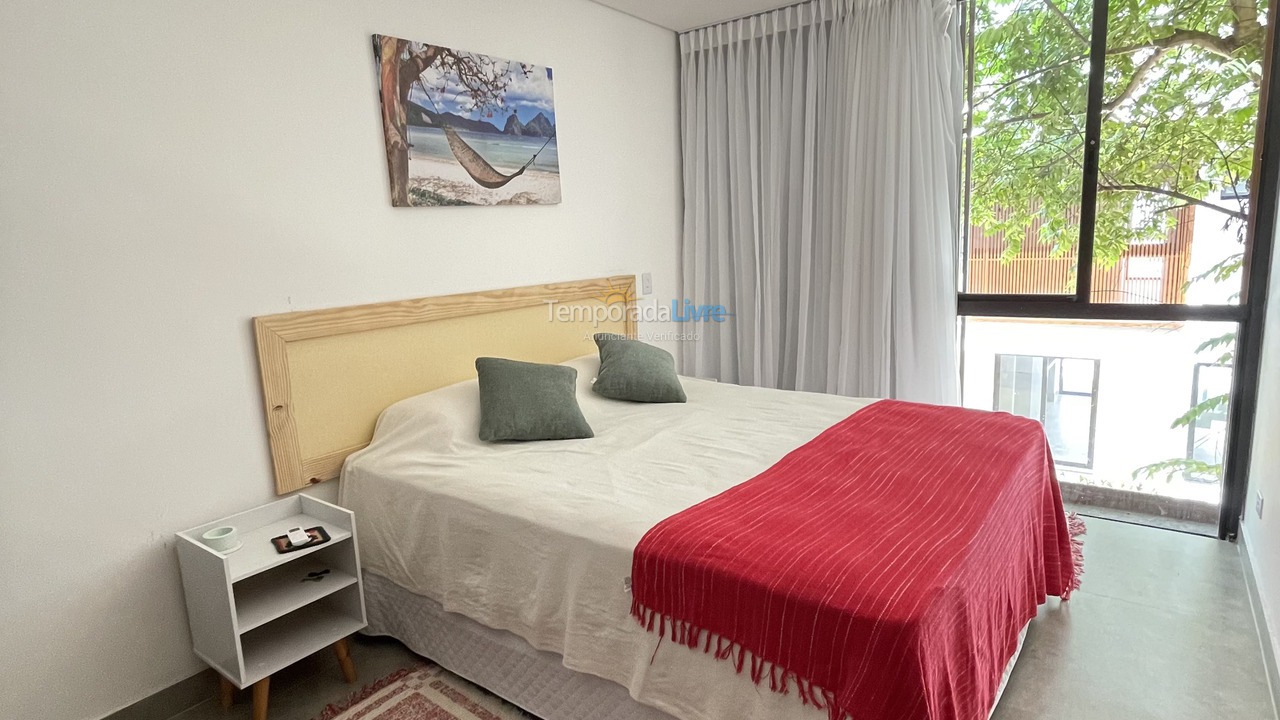 Casa para aluguel de temporada em São Sebastião (Camburi)