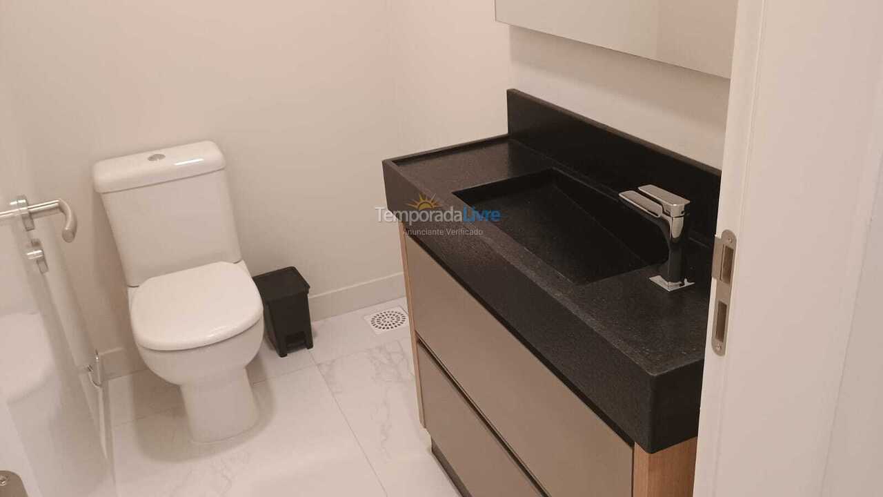 Apartamento para aluguel de temporada em Bombinhas (Canto Grande)