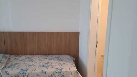 2 Bedroom Apartment 250m from the Beach