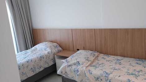 2 Bedroom Apartment 250m from the Beach