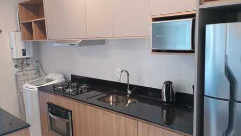 2 Bedroom Apartment 250m from the Beach