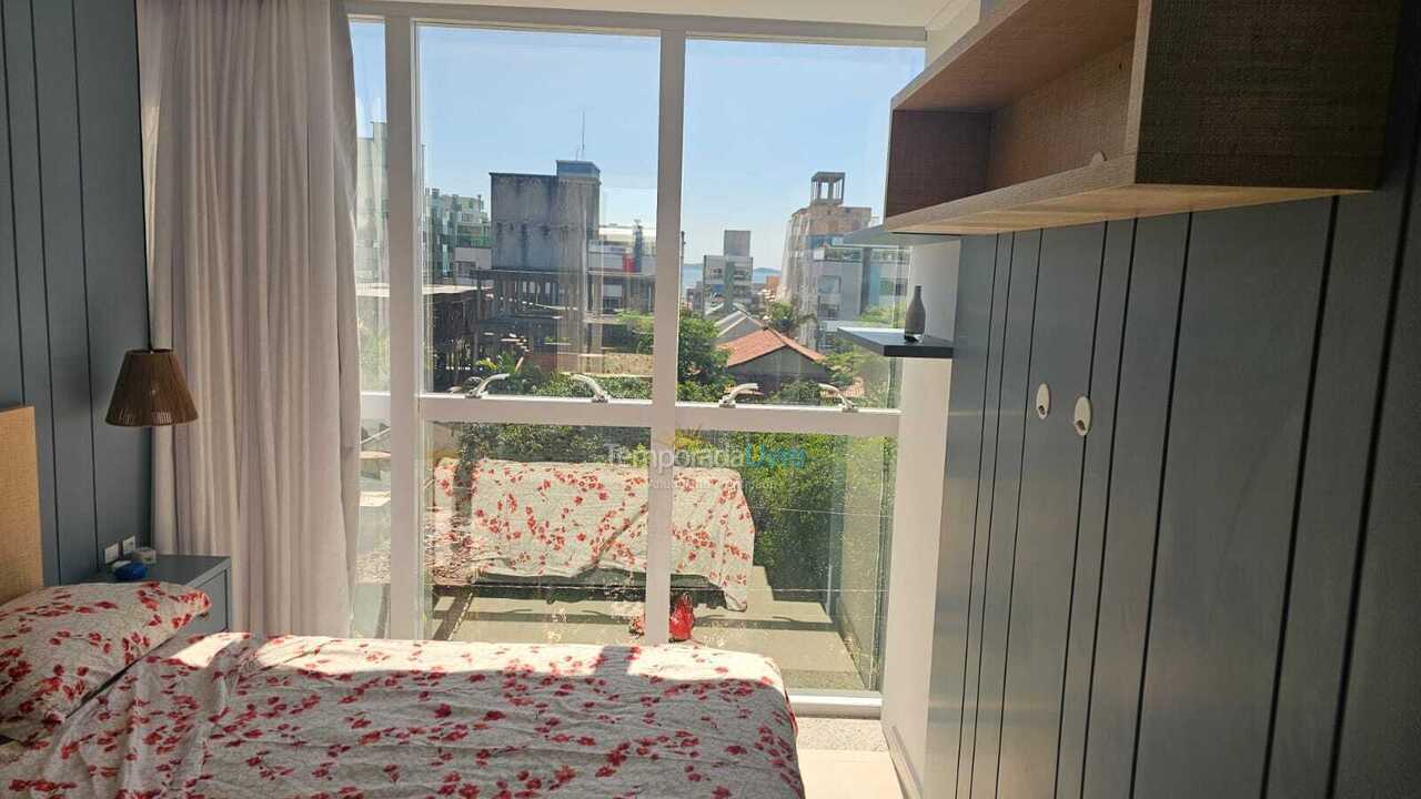 Apartment for vacation rental in Bombinhas (Mariscal)