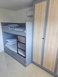 3-suite penthouse 250m from the beach