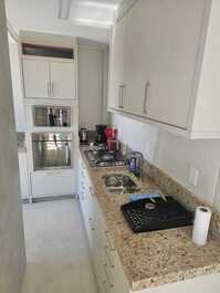 3-suite penthouse 250m from the beach