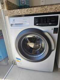 3-suite penthouse 250m from the beach