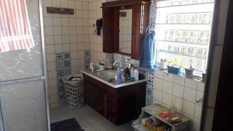 Linda casa martim de sá 5 dor. piscina ar internet Zara