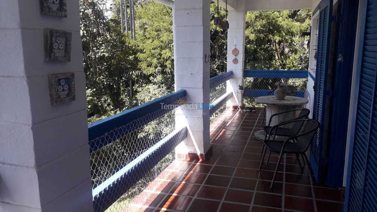 Casa para aluguel de temporada em Caraguatatuba (Martim de Sá)