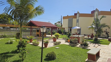 APTO em Itapoa, conforto e localização privilegiada, proximo da praia.