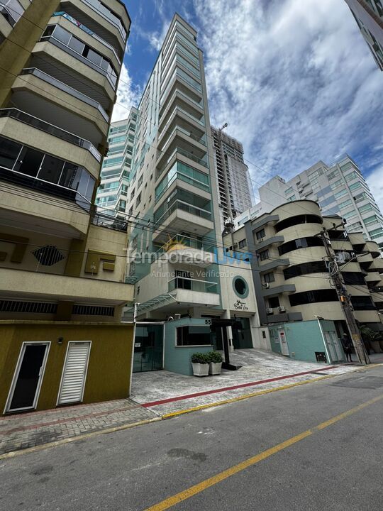 Apartamento para aluguel de temporada em Itapema (Meia Praia)