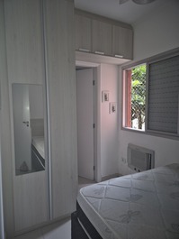 Apartamento para aluguel de temporada em Guarujá (Enseada)