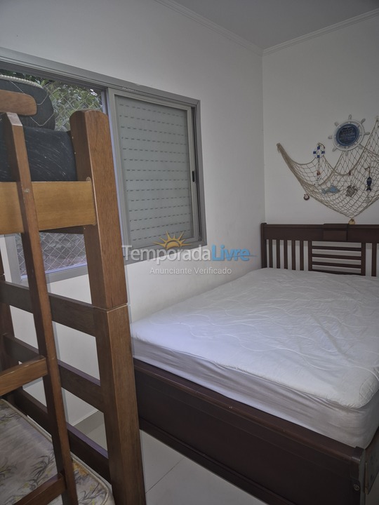 Apartamento para aluguel de temporada em Guarujá (Enseada)