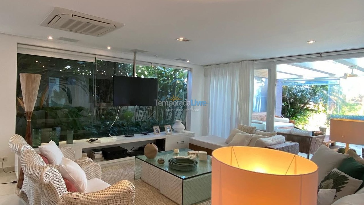 Casa para alquiler de vacaciones em São Sebastião (Juquehy)