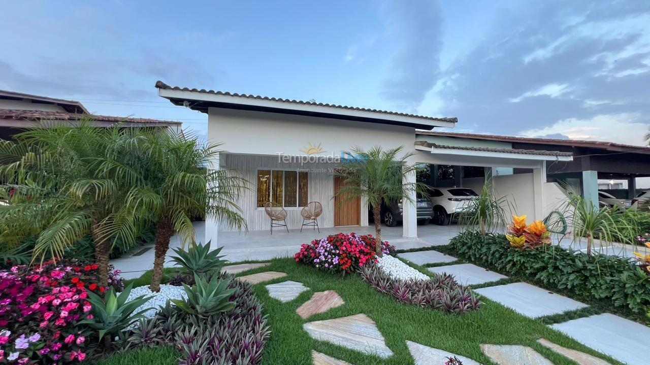 House for vacation rental in Bertioga (Condominio Morada da Praia)