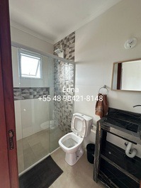 DUPLEX COM 2 SUÍTES NA CACHOEÍRA DO BOM JESUS, FLORIANÓPOLIS