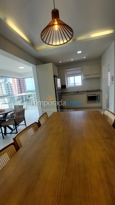 Apartamento para alquiler de vacaciones em Itapema (Meia Praia)