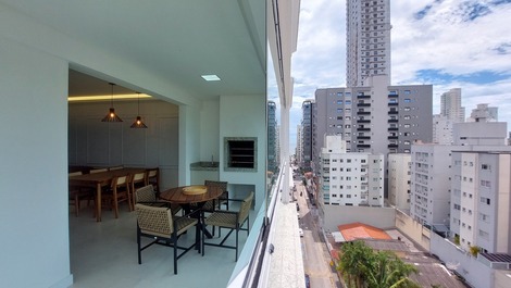 Apartamento nuevo cerca de la playa.