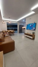 Apartamento nuevo cerca de la playa.