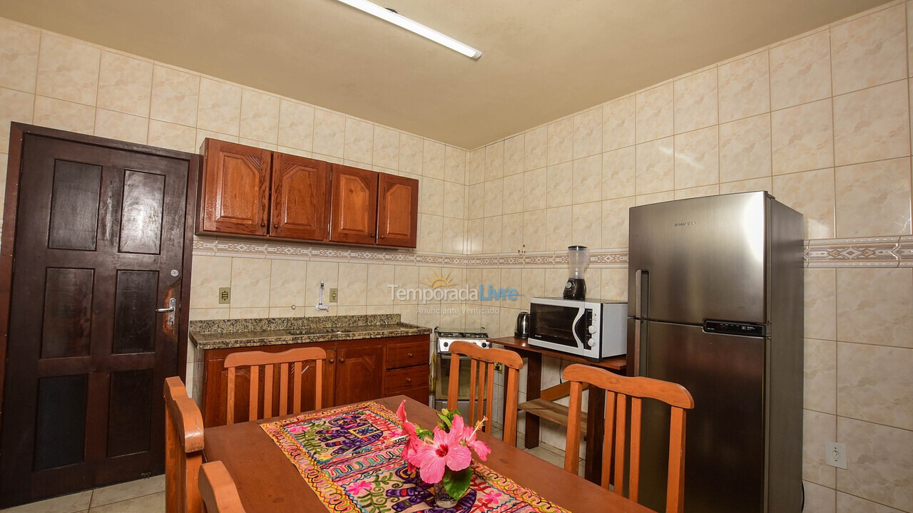Apartment for vacation rental in Garopaba (Praia da Ferrugem)