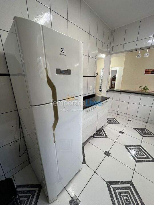 Casa para alquiler de vacaciones em Caraguatatuba (Praia de Massaguaçu)