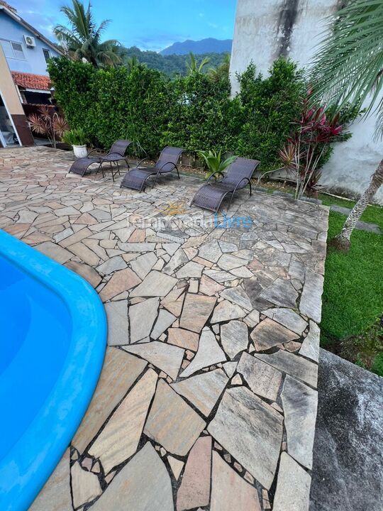 Casa para alquiler de vacaciones em Caraguatatuba (Praia de Massaguaçu)