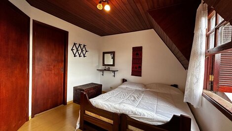 Refúgio Monte Belo nas montanhas